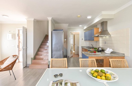 Playa del Ingles Ski Chalet | Belvilla by OYO Santa Ana 7