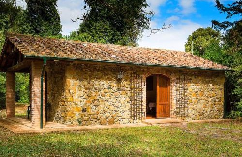 Montecatini Val di Cecina House | Belvilla by OYO Holiday Home with Pool
