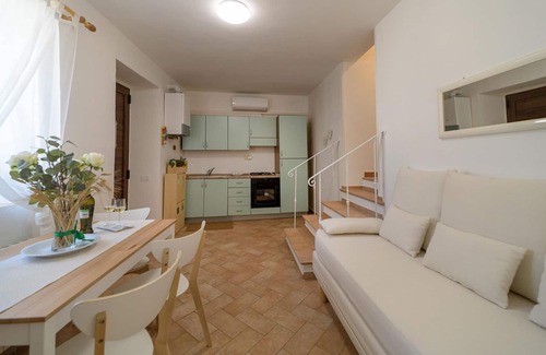 Sassoferrato Apartment | Belvilla by OYO Snug apartment with shared pool