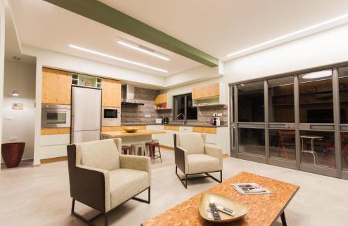 Tel Aviv City Center Apartment | Ben Gurion 83