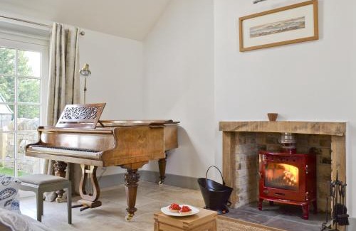 Crieff House | Ben Hennie