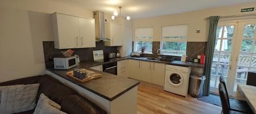 Tarbet House | Ben Reoch Cottage - Loch Lomond and Arrochar Alps