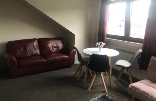 Fort William Apartment | Ben View Apartment