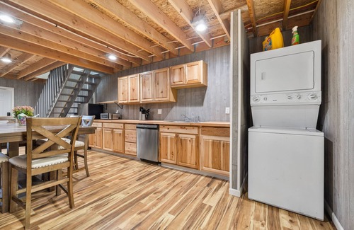 Bend House | Bend Bunkhous