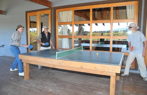 Three Rivers Resort | Bend-Sunriver Camping Resort 24 ft. Yurt 9