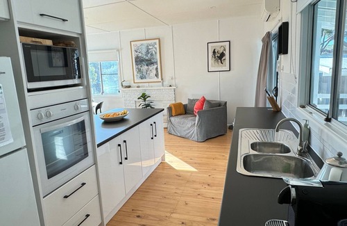 Bendalong House | Bendy Beach House allows a pet.