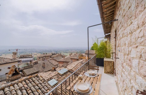 Assisi House | Benedictine monastery of 1072