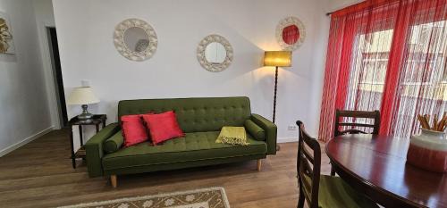 Sao Domingos de Benfica Apartment | Benfica Flat