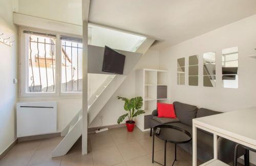 Romainville Apartment | Benfleet 4 Cosy studio Proche Paris