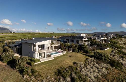 Fisherhaven Villa | Benguela Cove - Lavender Dreams