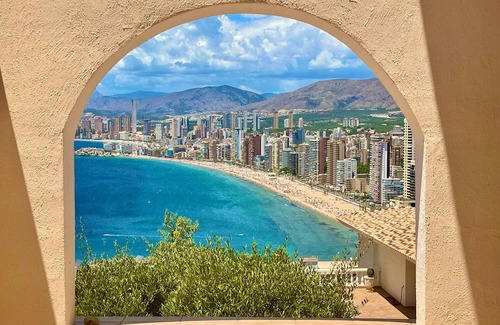 Benidorm Villa | BENIDORM EYE VILLA R083