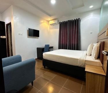 Ilorin Hotel | Beniks courtyard Hotel