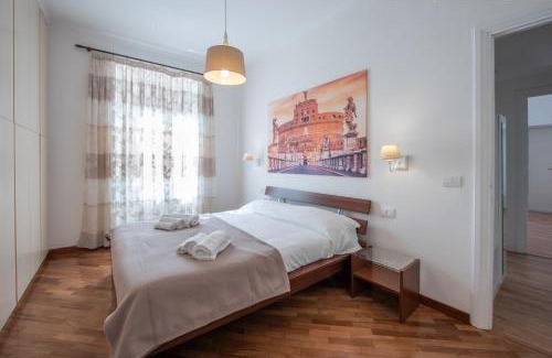 San Giovanni Apartment | Benny Gold - Domus Romano