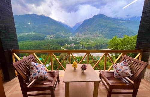 New Manali Hotel | Bentenwood Resort, Manali - A Luxury Hidden Resort