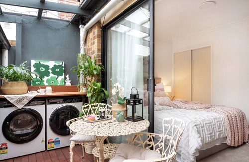 Bentleigh House | Bentleigh Cozy Private 1BR – 5min Train & CafesShops