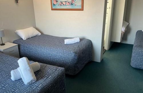 Coffs Harbour Hotel | Bentleigh Motor Inn - Under New Management