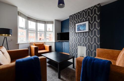 Crewe House | Bentley Terrace by YourStays, perfect for Bentley Motors!