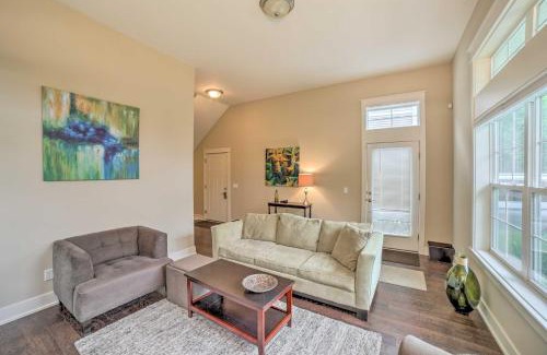 Benton Harbor House | Benton Harbor Townhome with Golf Course View!