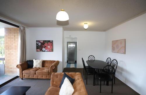Port Macquarie Apartment | Berdella Park 9