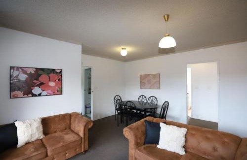 Port Macquarie Apartment | Berdella Park 9