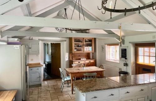 Whitchurch Canonicorum House | Berehayes Holiday Cottages