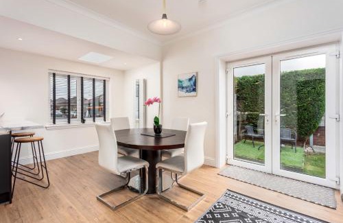 Prestwick House | Berelands House - Donnini Apartments