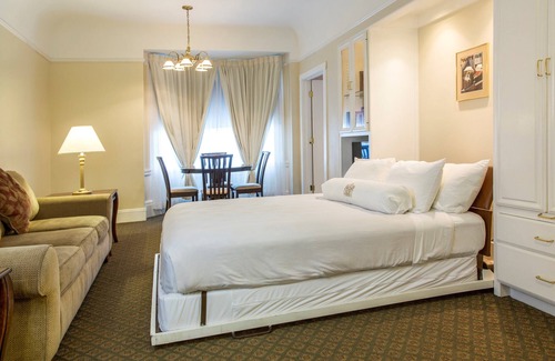 Theater District Hotel | Beresford Arms Hotel