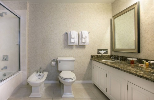 Theater District Hotel | Beresford Arms Hotel