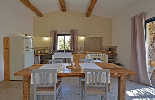 Pinarellu House | BERGERIE STONE HOUSE - HEATED PRIVATE SWIMMING POOL IN Piattata