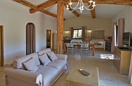 Pinarellu House | BERGERIE STONE HOUSE - HEATED PRIVATE SWIMMING POOL IN Piattata
