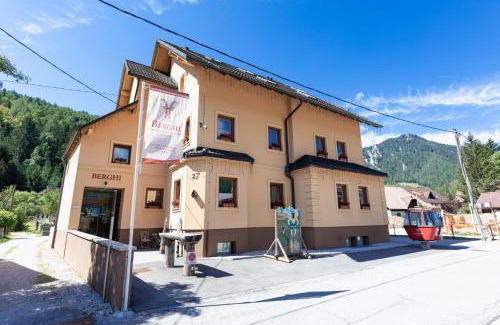 Kranjska Gora Apartment | Berghi Hotel and Apartments