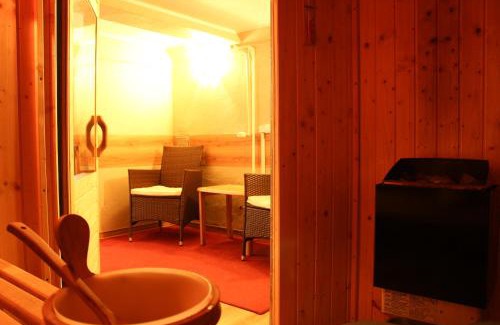Langewiese House | Bergkrönchen Winterberg - Sauna - 8Beds - outdoor