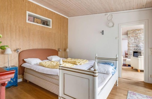 Skaftet House | Bergstigen Gunnebo by Interhome