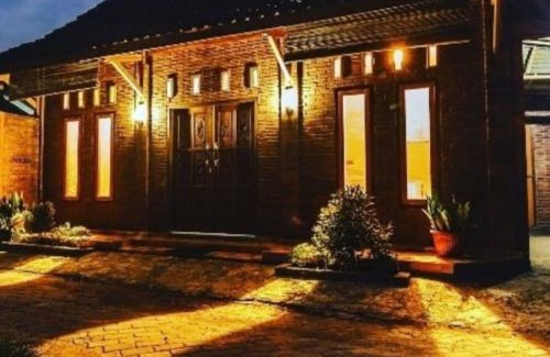 Borobudur House | Berkah Homestay