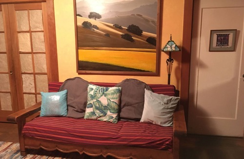 Ocean View and Fourth Street House | Berkeley Craftsman, vegetarian home, Academics welcome, 99% Walkability Rating.
