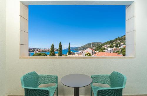 Gruz Hotel | Berkeley Hotel