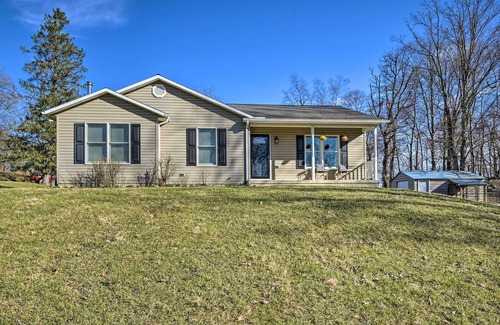 Berkeley Springs Cottage | Berkeley Springs Vacation Home w/Fire Pit!
