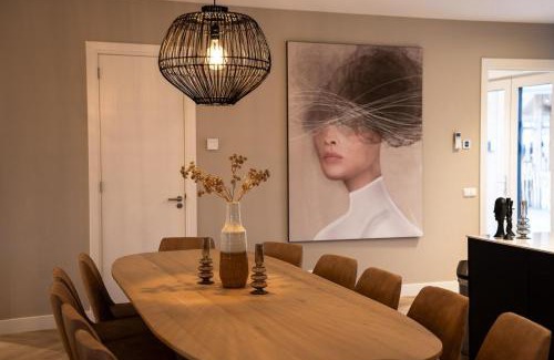 Wekerom House | Berken Villa | 24 personen