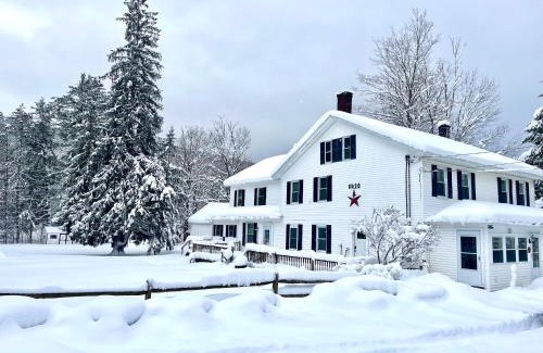 Pittsfield House | Berkshire Retreat Grand Home with Hot Tub and Large Yard, 5 mins from Jiminy Peak