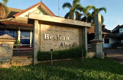 Banyuwangi Hotel | Berlian Abadi Hotel by Sinergi