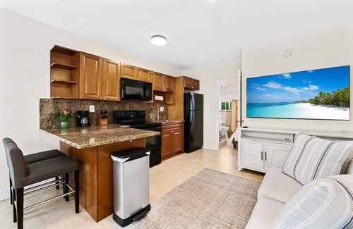 Lauderdale-by-the-Sea Apartment | Bermuda Isles Villas #19