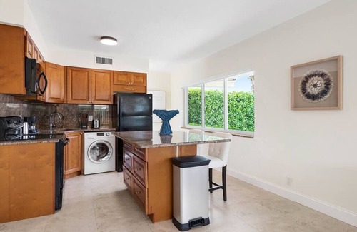 Lauderdale-by-the-Sea Apartment | Bermuda Isles Villas #28