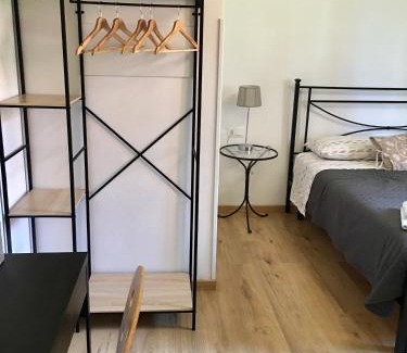 Zona XXXIII Acilia Sud House | BERNOCCHI ROMA APARTMENT, difronte metropolitana