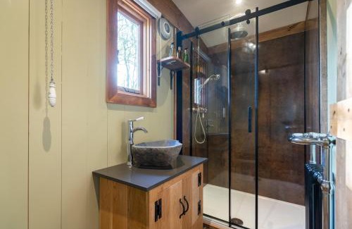 Lydney House | Bertha Shepherd's Hut