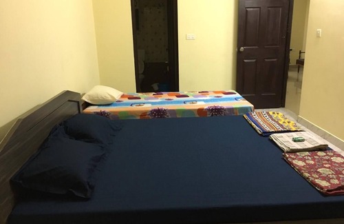 Adyar Apartment | Bertz's House and Stay
