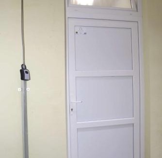 Nepszinhaz negyed Apartment | Berzsenyi Breeze