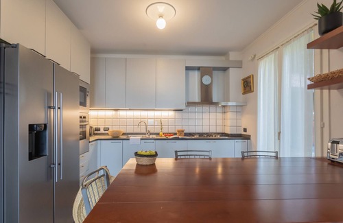 Moltrasio Apartment | Besana 9 on the Lake - Private garden & parking