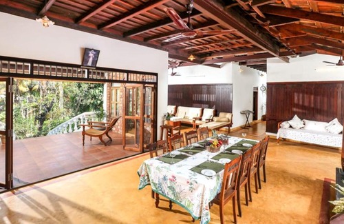 Alappuzha House | Beside The River