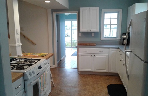 Ship Bottom House | Best Bayfront value on the island.