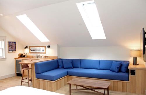 East End House | Best Bower